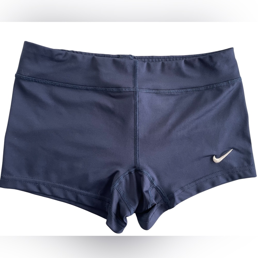 Nike shorts Size small